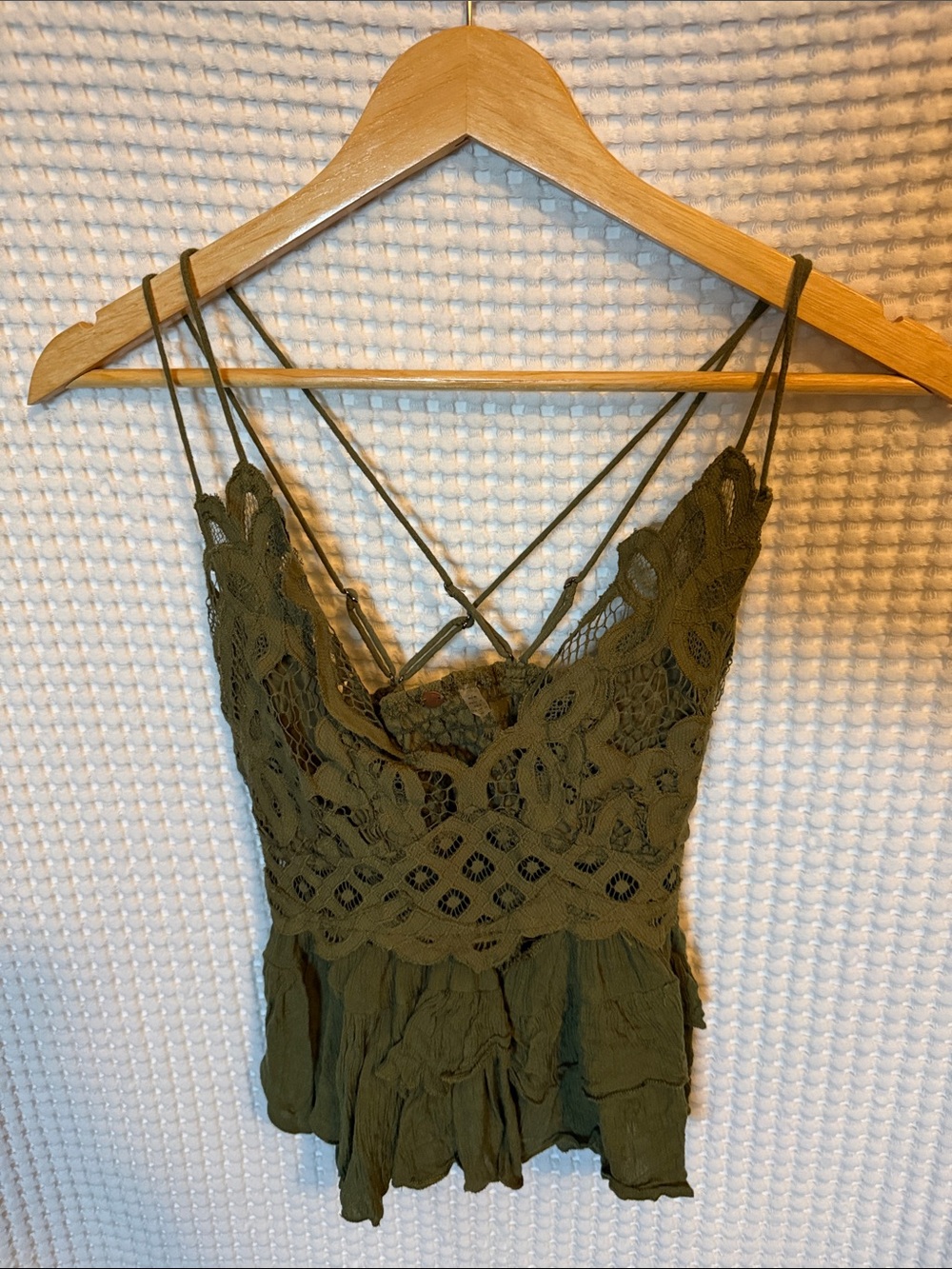Olive Green Lace-Trim Cami Tank Top